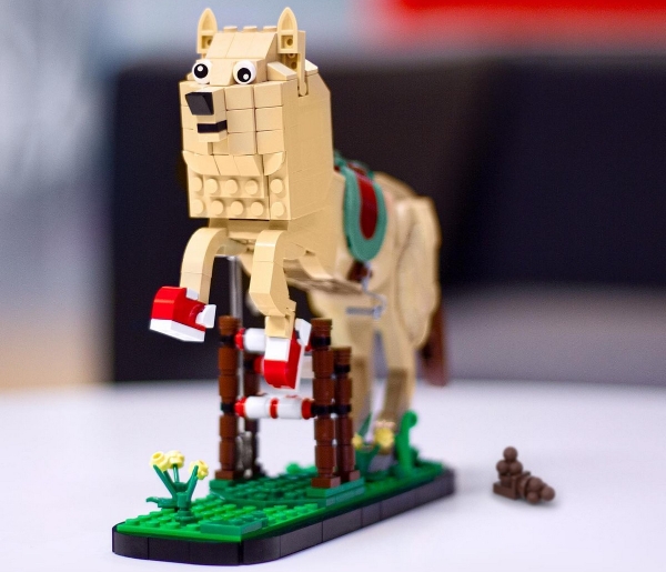 Copyright Bricklink.com